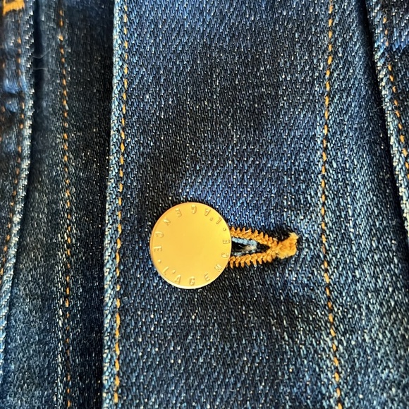 19. L’AGENCE Denim Jacket/Dress - Picture 13 of 13